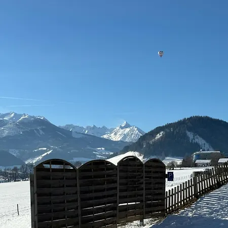 公寓 Conny 格洛博明